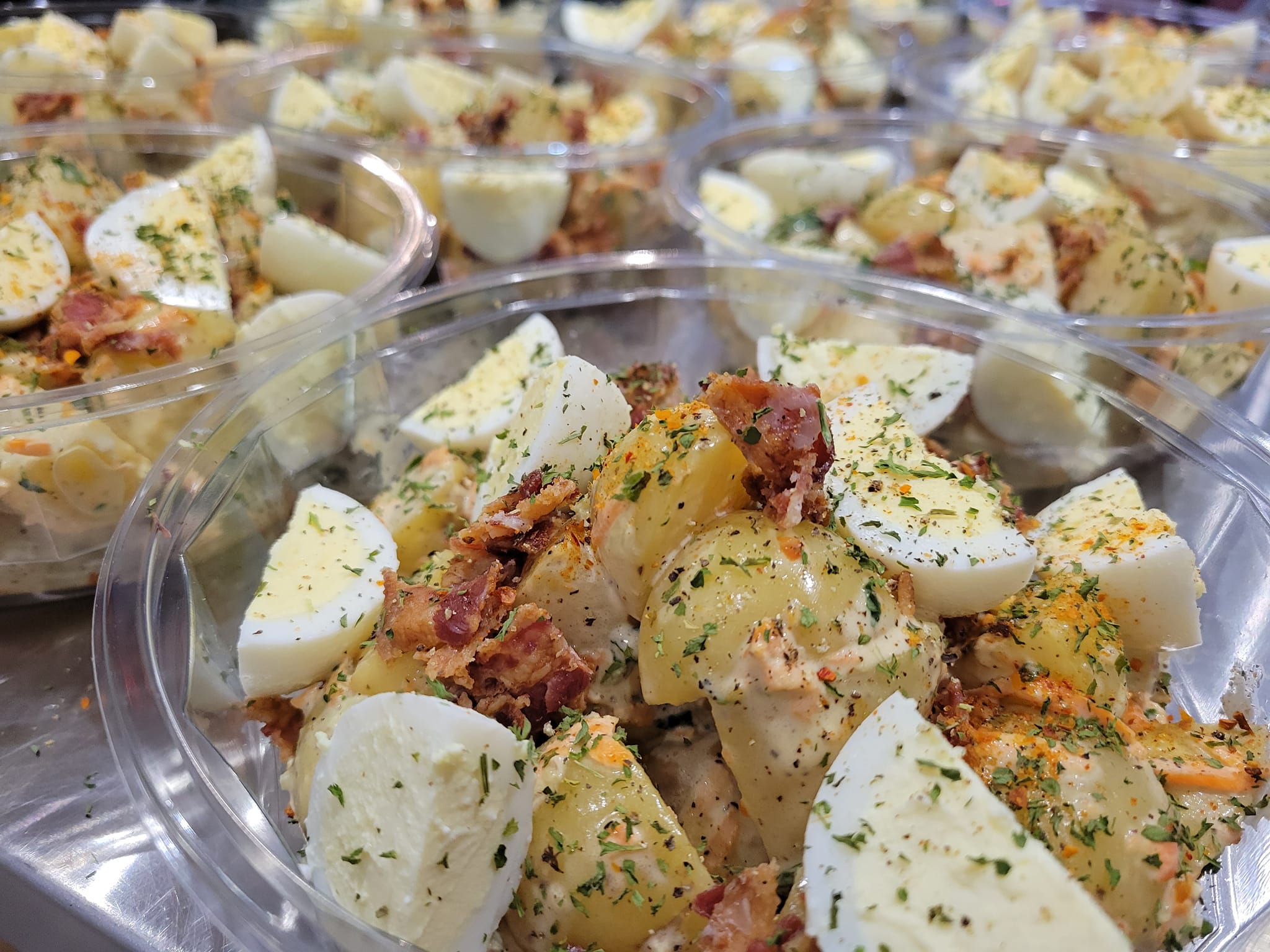 Salade de pomme de terre, œuf et bacon (Familial)