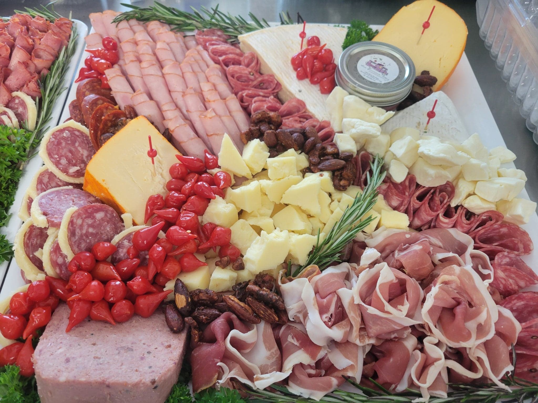 Plateau de charcuteries et de fromages fins